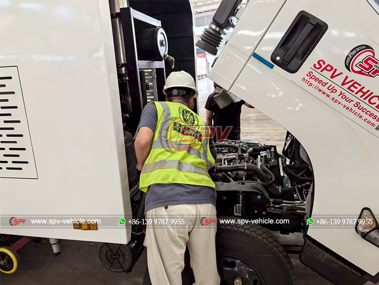 1 Unit of JMC Broom Vacuum Truck Accepting BV Test 
